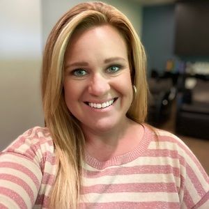 Meet your Posher, Jennie